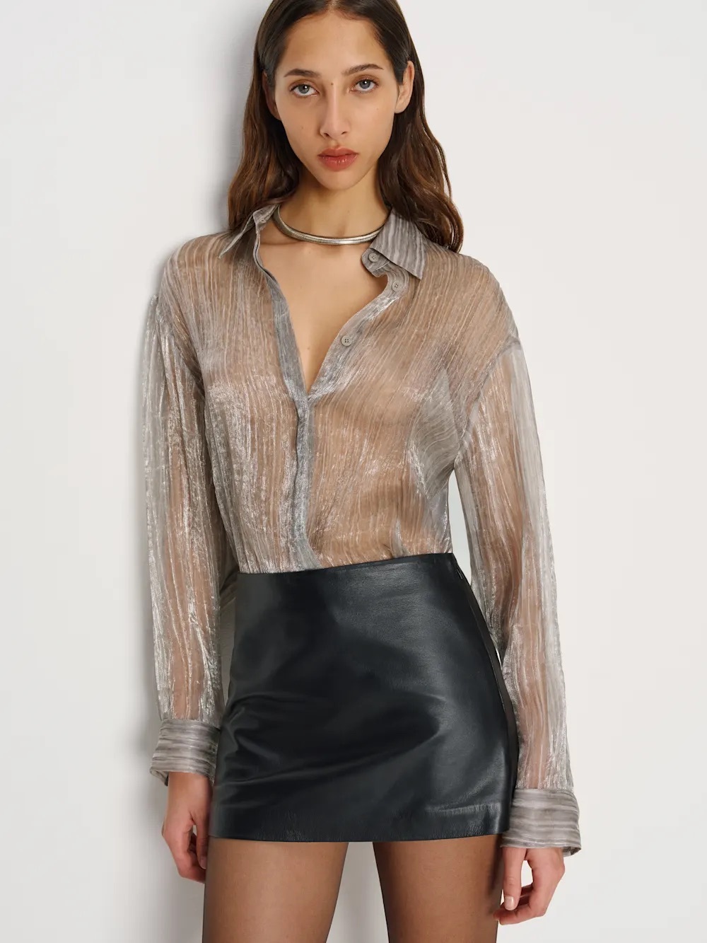 Reformation Andy Oversized Shirt in silver, NEW WITHOUT TAGS, NEVER WORN.